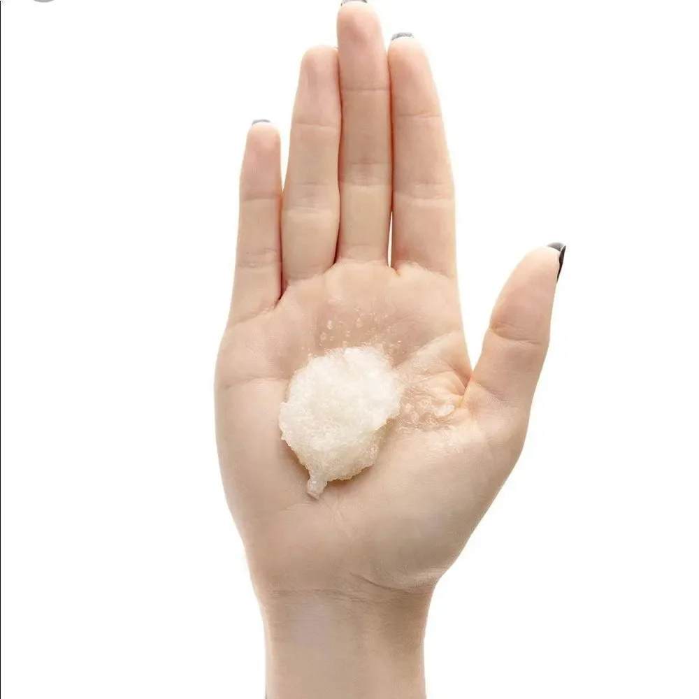 OUAI Scalp & Body Scrub size sample deluxe 30mg plus Ipsy drawstring bag